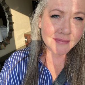 Meet your Posher, Michele